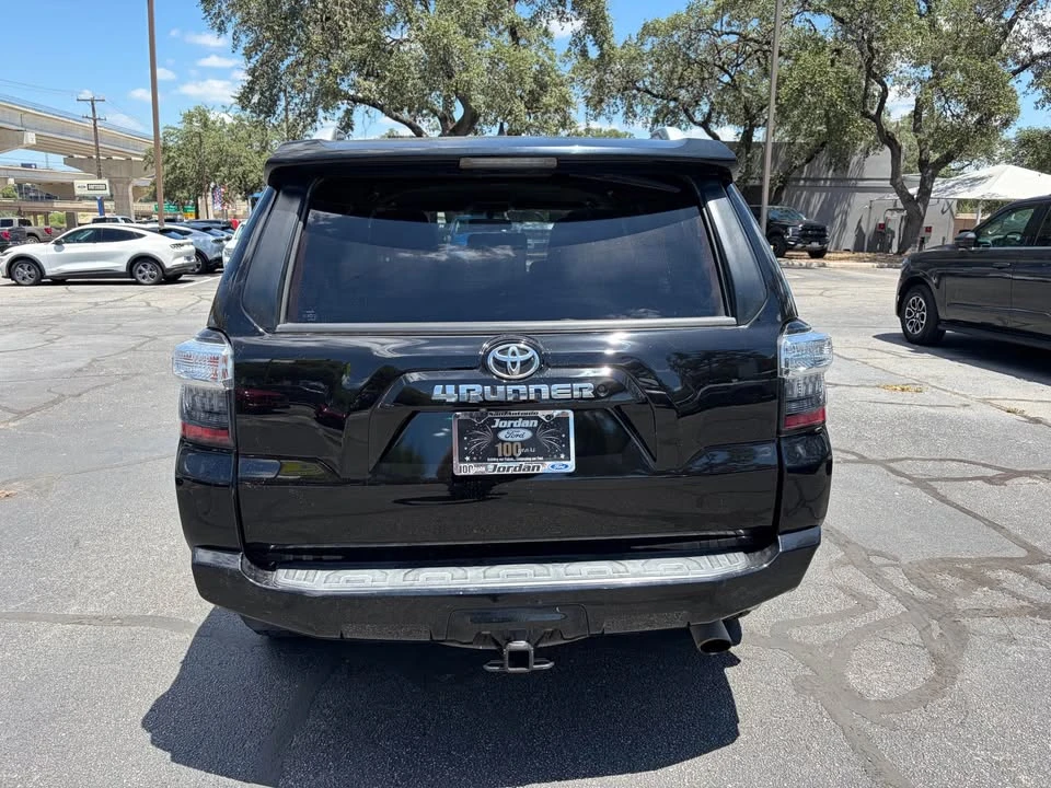 2014 Toyota 4Runner 5th Gen - Image 4 of 20