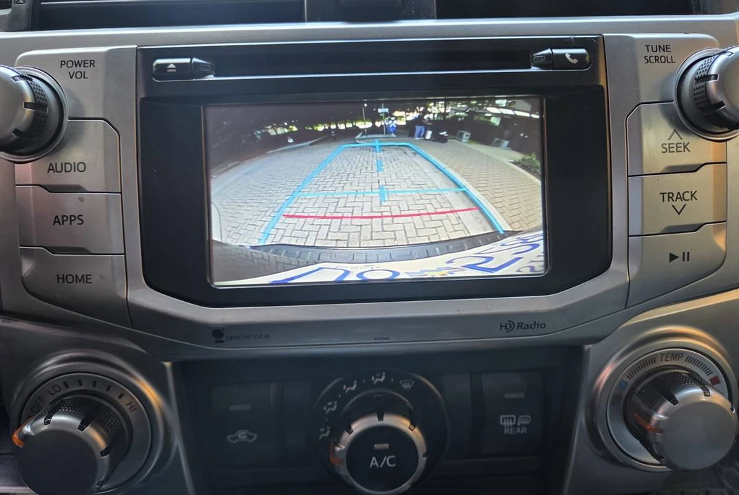 2014 Toyota 4Runner 5th Gen - Image 14 of 20