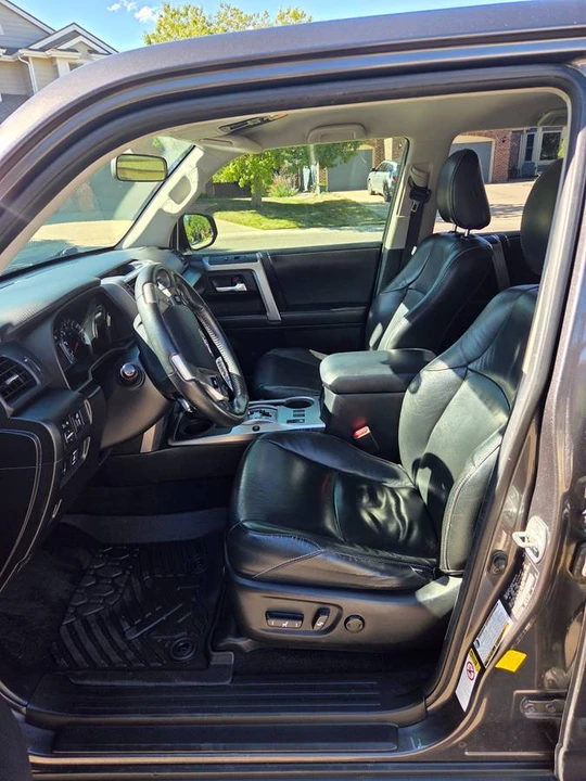 2014 Toyota 4Runner 5th Gen - Image 5 of 15