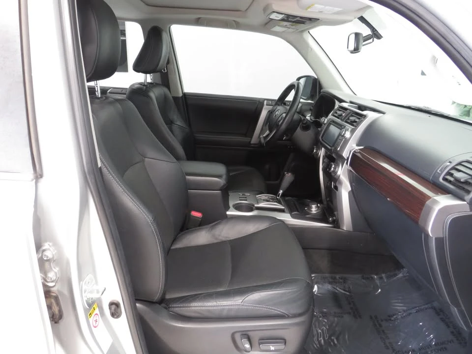 2014 Toyota 4Runner 5th Gen - Image 6 of 20
