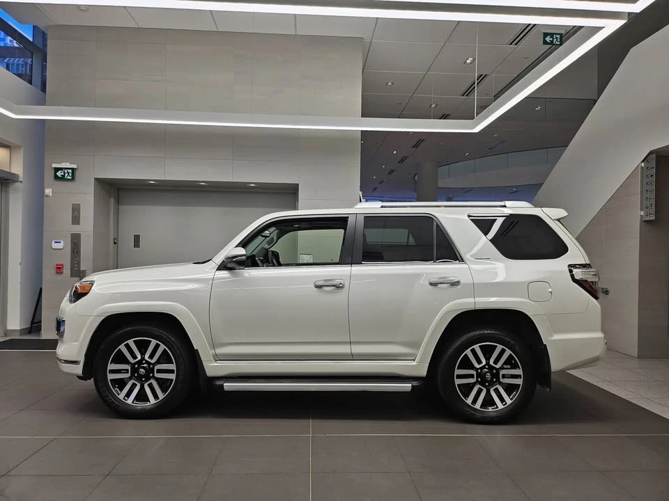 2014 Toyota 4Runner 5th Gen - Image 3 of 20