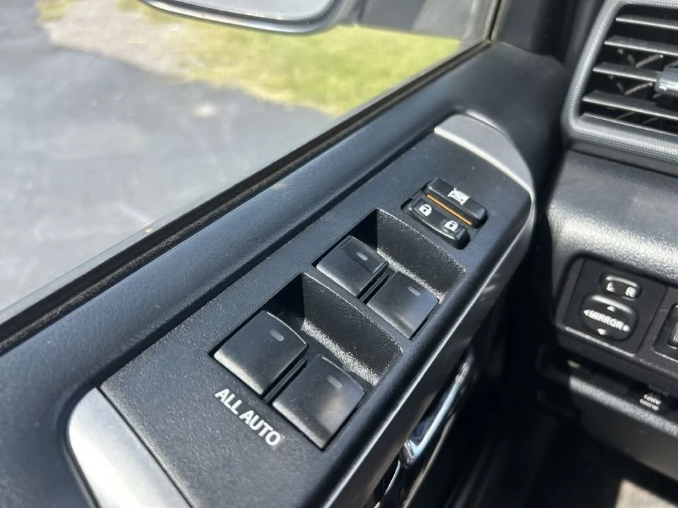 2014 Toyota 4Runner 5th Gen - Image 7 of 20
