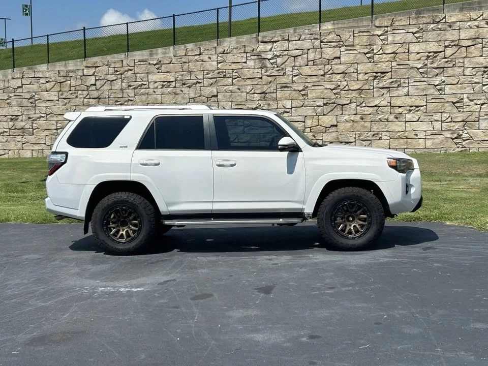 2014 Toyota 4Runner 5th Gen - Image 3 of 20