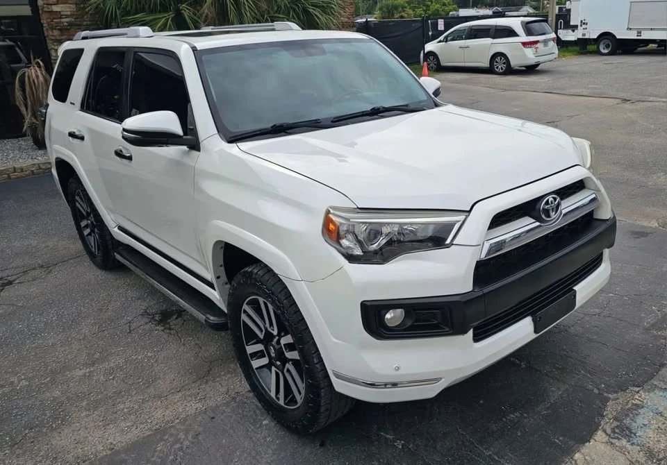 2014 Toyota 4Runner 5th Gen - Image 3 of 20