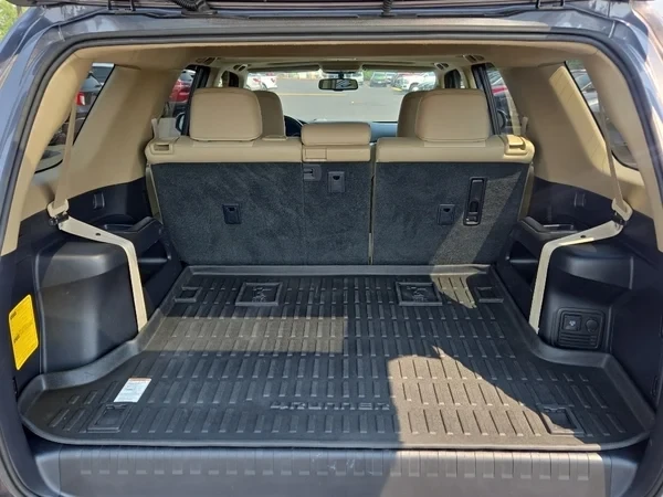 2014 Toyota 4Runner 5th Gen - Image 9 of 17
