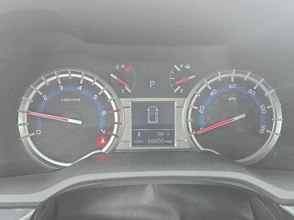 2014 Toyota 4Runner 5th Gen - Image 11 of 17