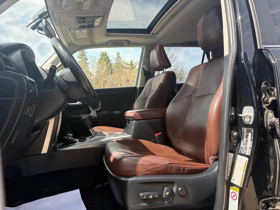 2014 Toyota 4Runner 5th Gen - Image 18 of 19