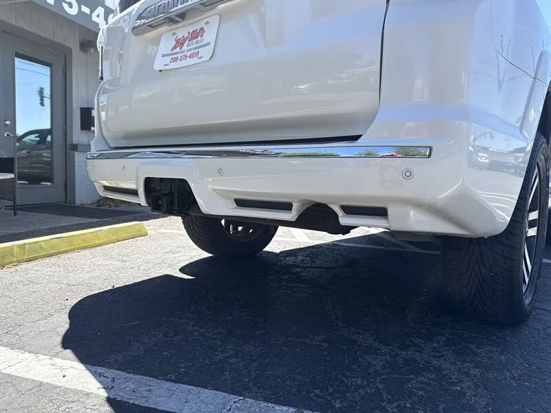 2014 Toyota 4Runner 5th Gen - Image 9 of 20