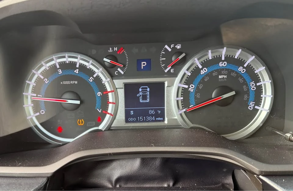 2014 Toyota 4Runner 5th Gen - Image 16 of 18