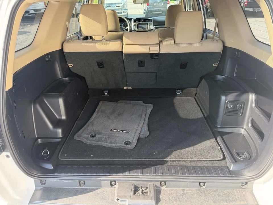 2014 Toyota 4Runner 5th Gen - Image 11 of 18