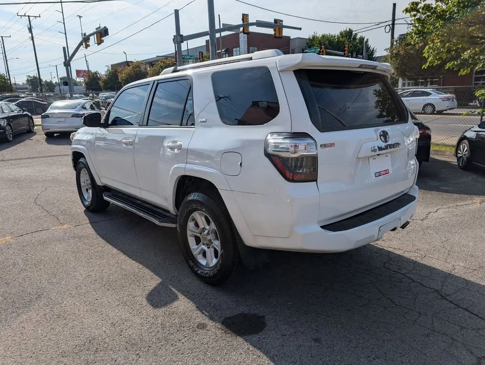 2014 Toyota 4Runner 5th Gen - Image 8 of 20