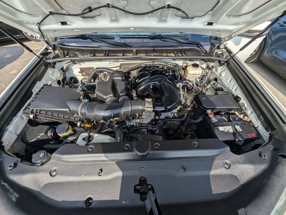 2014 Toyota 4Runner 5th Gen - Image 10 of 20