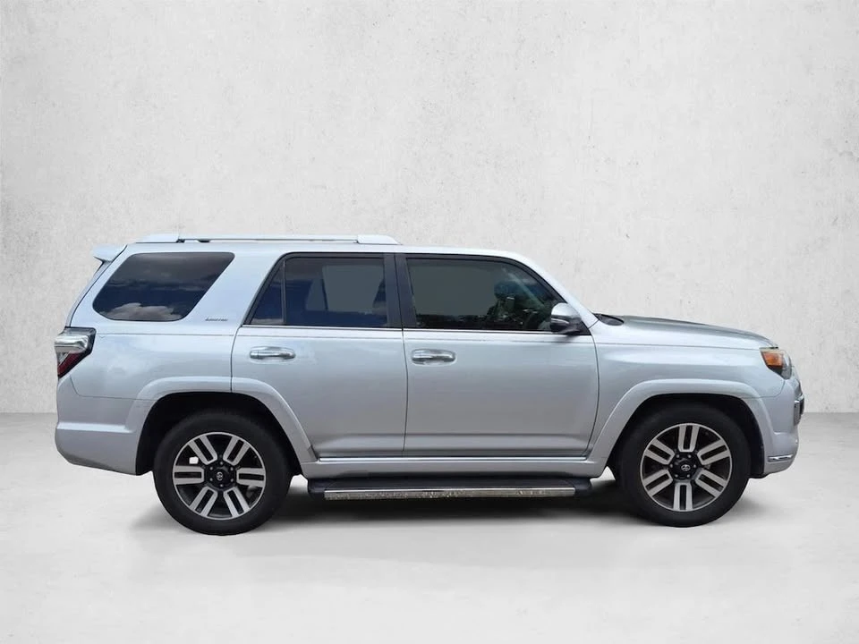 2014 Toyota 4Runner 5th Gen - Image 4 of 16