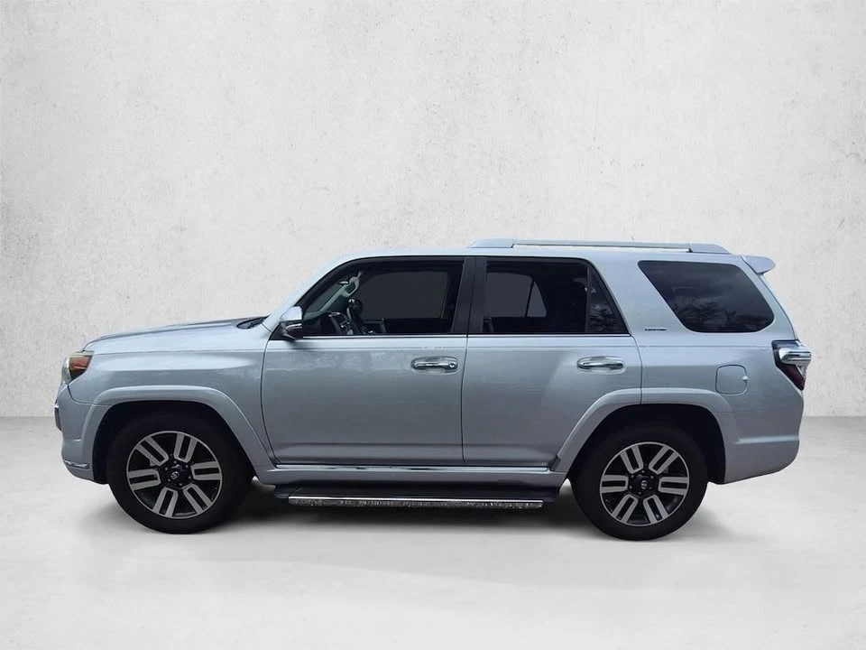 2014 Toyota 4Runner 5th Gen - Image 7 of 16