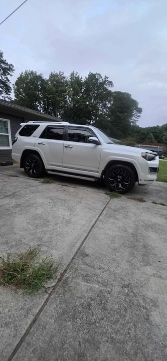2014 Toyota 4Runner 5th Gen - Image 2 of 17