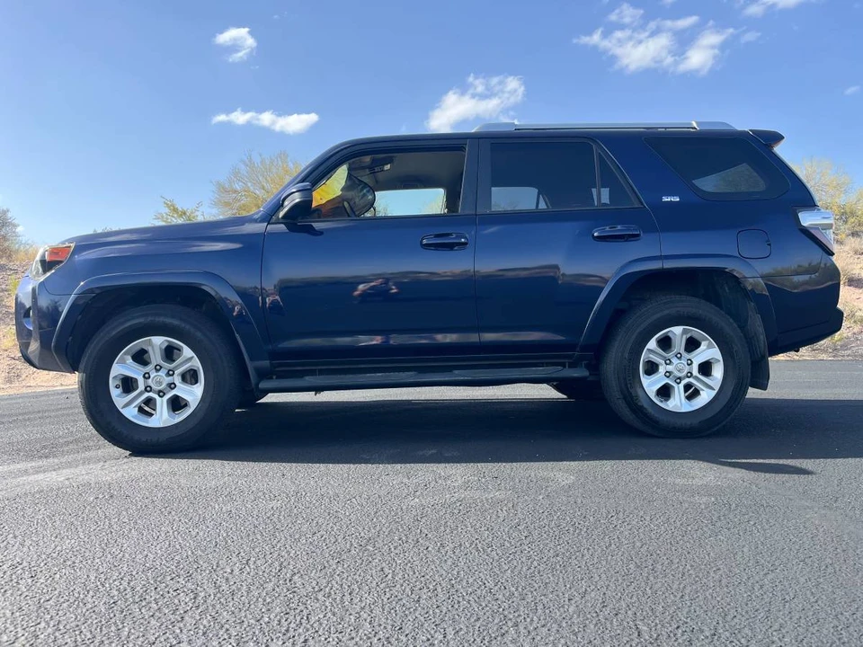 2014 Toyota 4Runner 5th Gen - Image 7 of 19