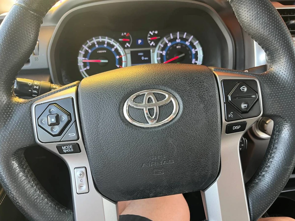 2014 Toyota 4Runner 5th Gen - Image 15 of 19