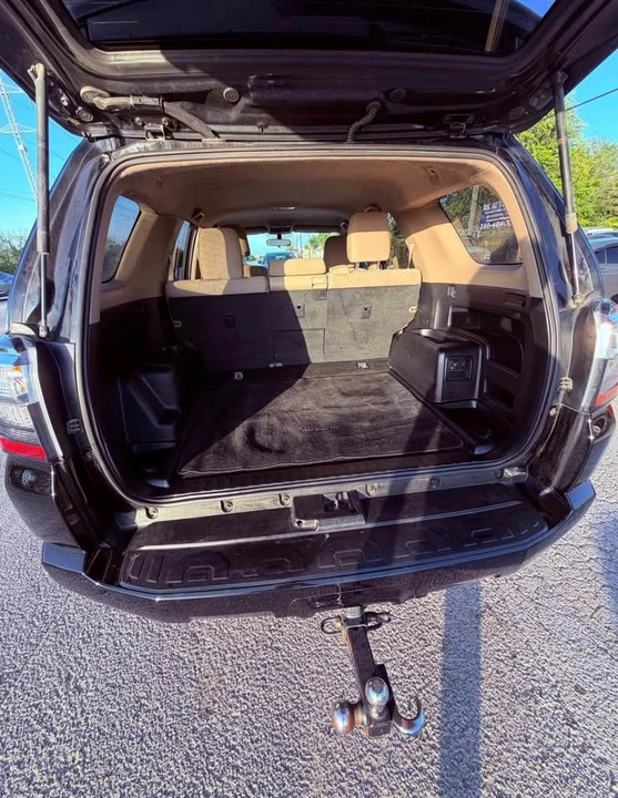 2014 Toyota 4Runner 5th Gen - Image 8 of 14