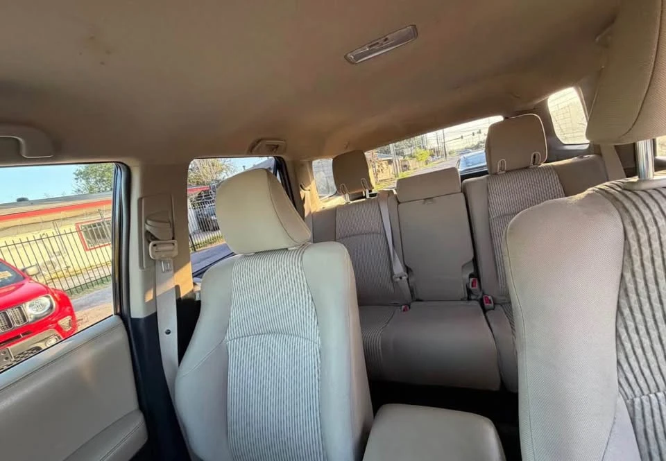 2014 Toyota 4Runner 5th Gen - Image 9 of 14