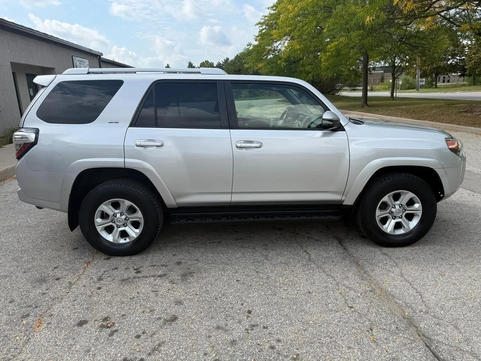 2014 Toyota 4Runner 5th Gen - Image 4 of 20