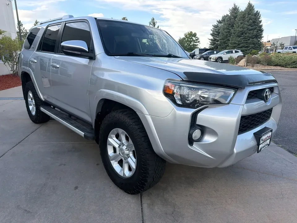 2014 Toyota 4Runner 5th Gen - Image 5 of 20