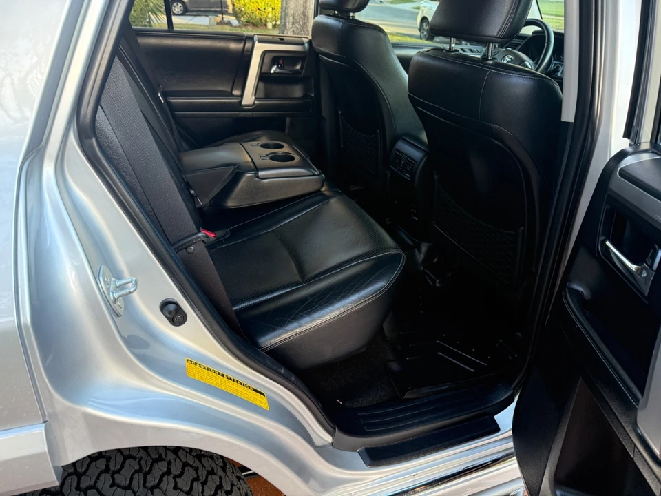 2014 Toyota 4Runner 5th Gen - Image 17 of 21