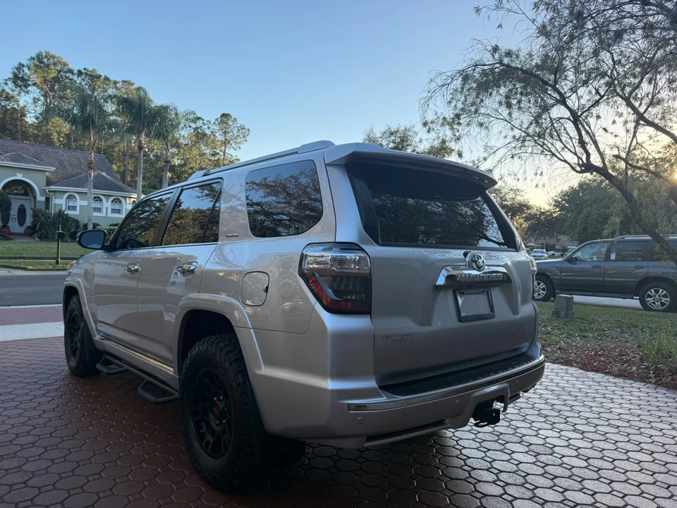 2014 Toyota 4Runner 5th Gen - Image 4 of 21