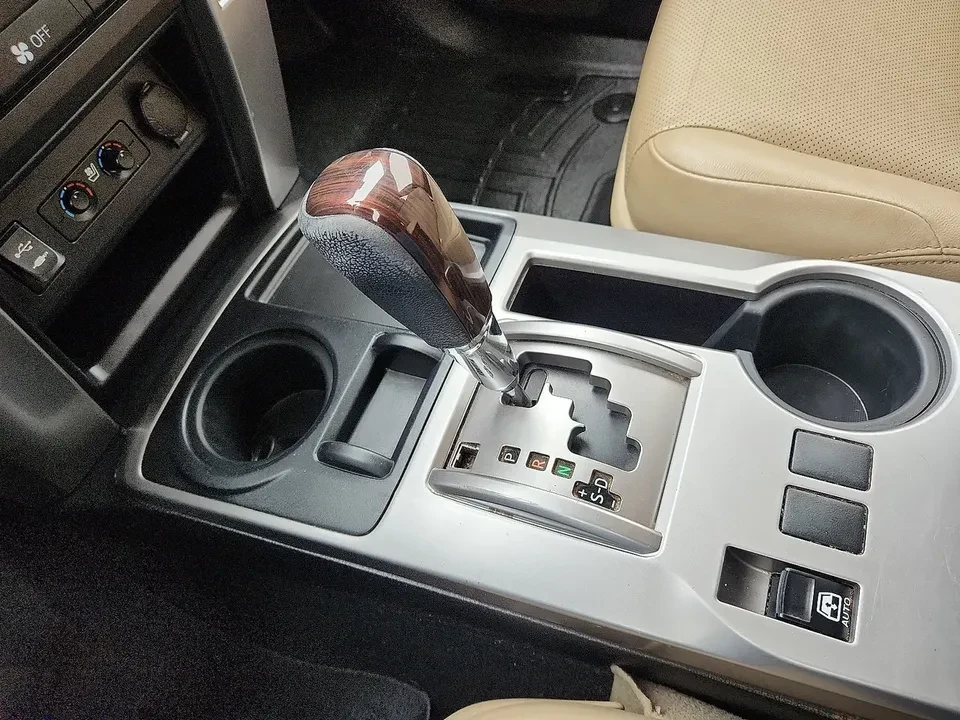 2014 Toyota 4Runner 5th Gen - Image 19 of 19