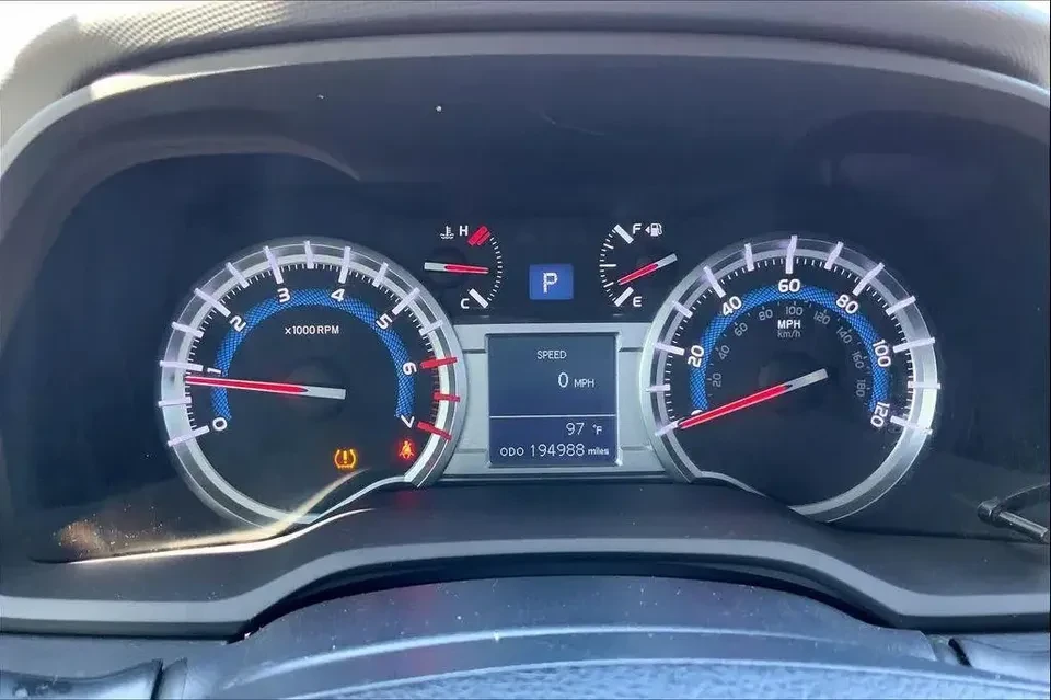 2014 Toyota 4Runner 5th Gen - Image 9 of 14