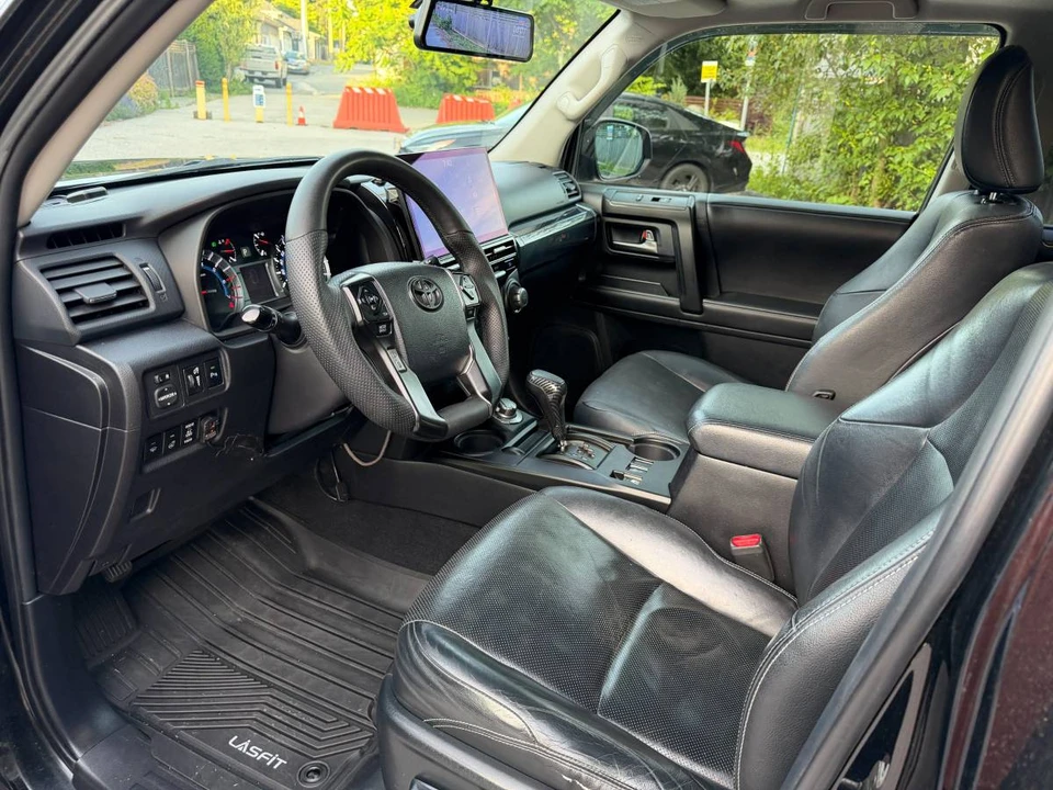 2014 Toyota 4Runner 5th Gen - Image 15 of 20