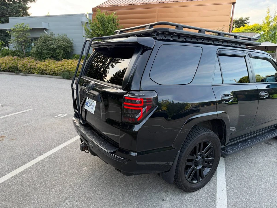 2014 Toyota 4Runner 5th Gen - Image 10 of 20