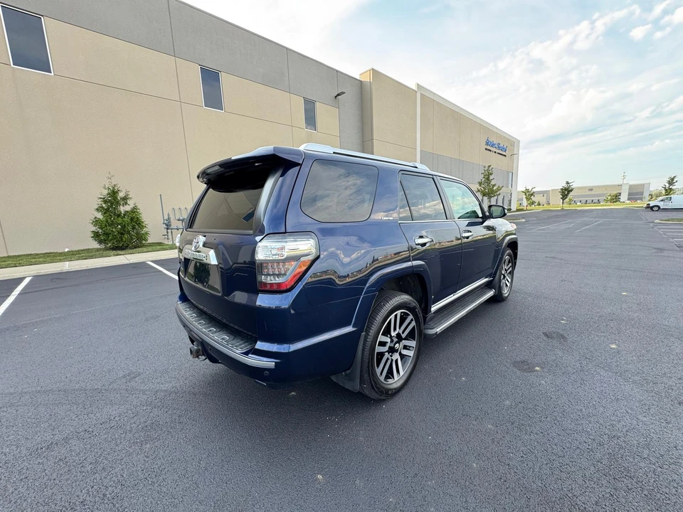 2014 Toyota 4Runner 5th Gen - Image 16 of 31
