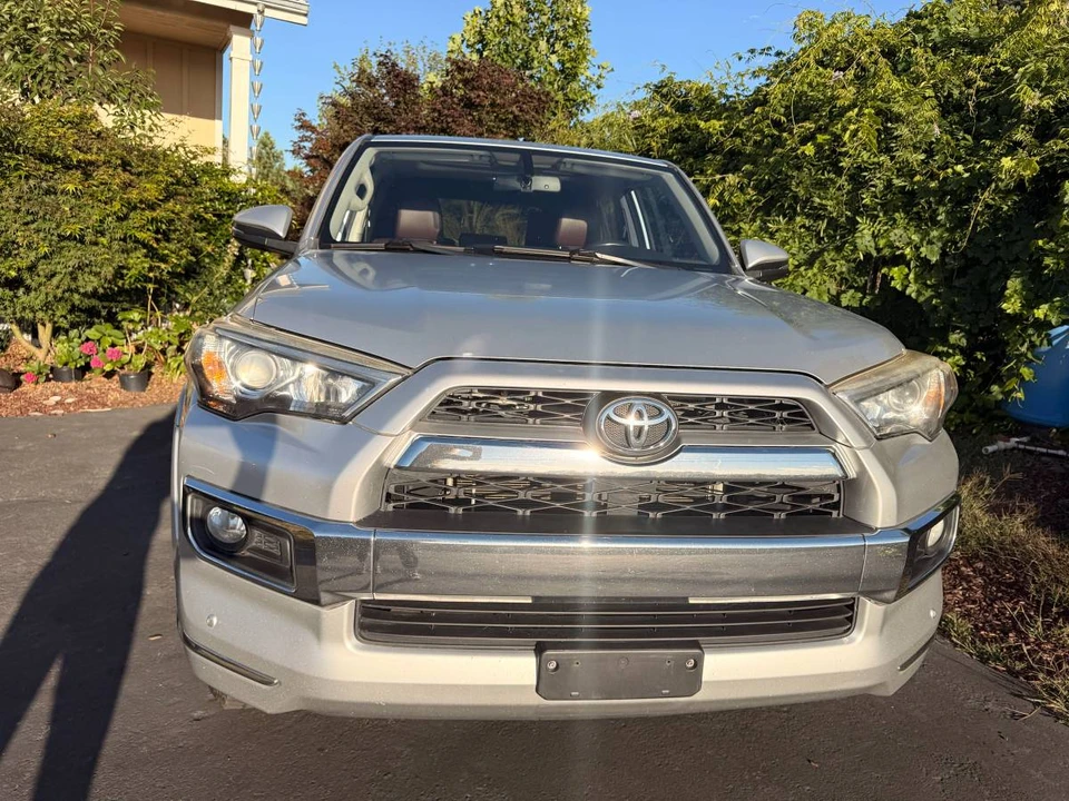 2014 Toyota 4Runner 5th Gen - Image 9 of 9