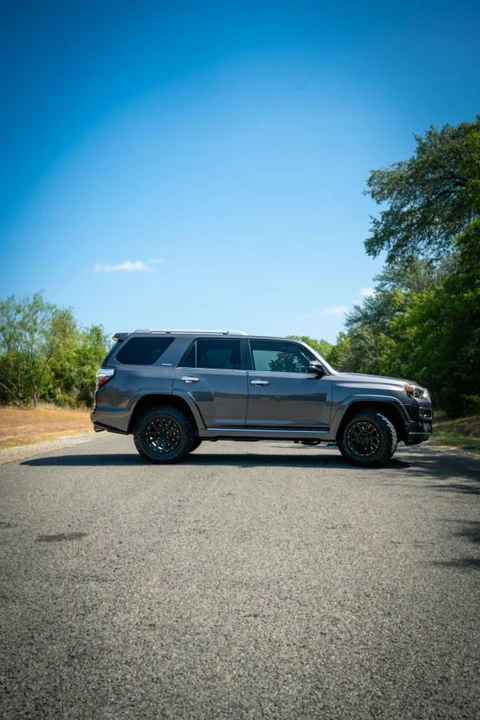 2014 Toyota 4Runner 5th Gen - Image 14 of 17