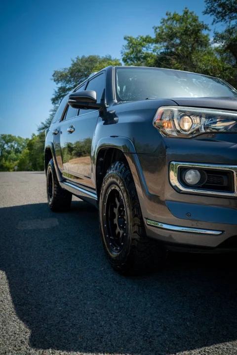 2014 Toyota 4Runner 5th Gen - Image 15 of 17