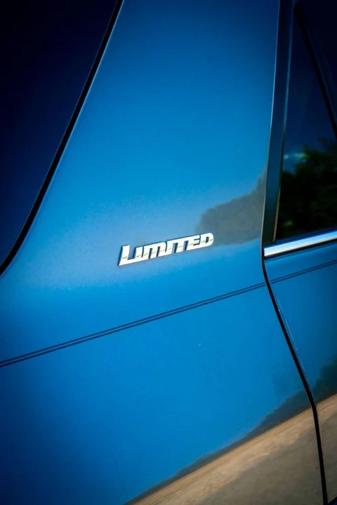 2014 Toyota 4Runner 5th Gen - Image 7 of 17