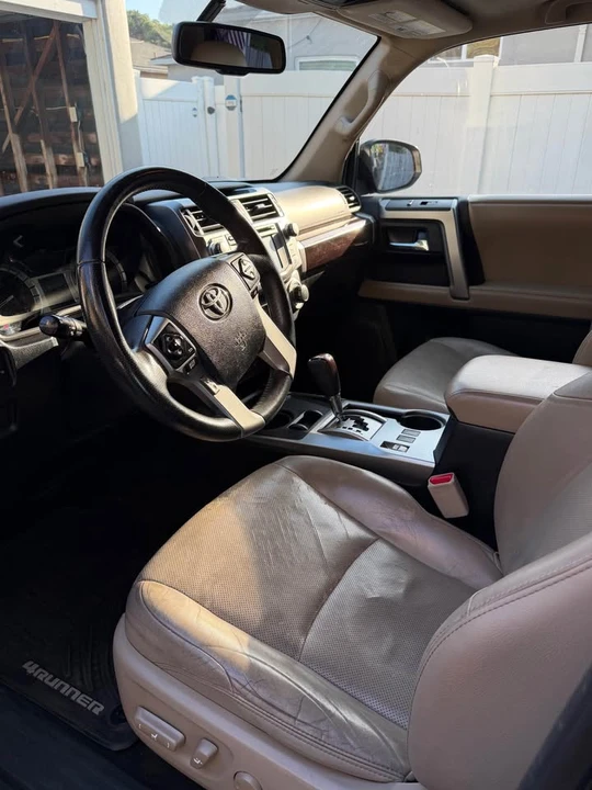 2014 Toyota 4Runner 5th Gen - Image 7 of 9