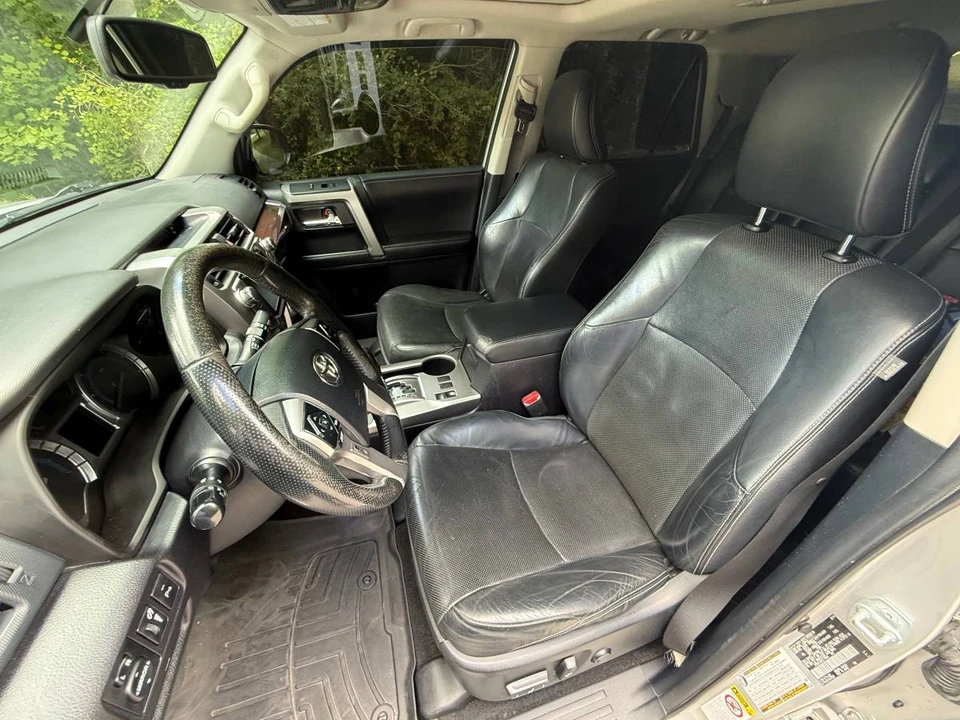 2014 Toyota 4Runner 5th Gen - Image 8 of 15