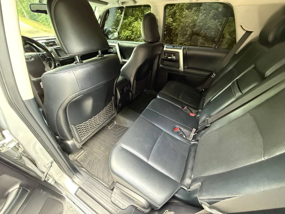 2014 Toyota 4Runner 5th Gen - Image 9 of 15
