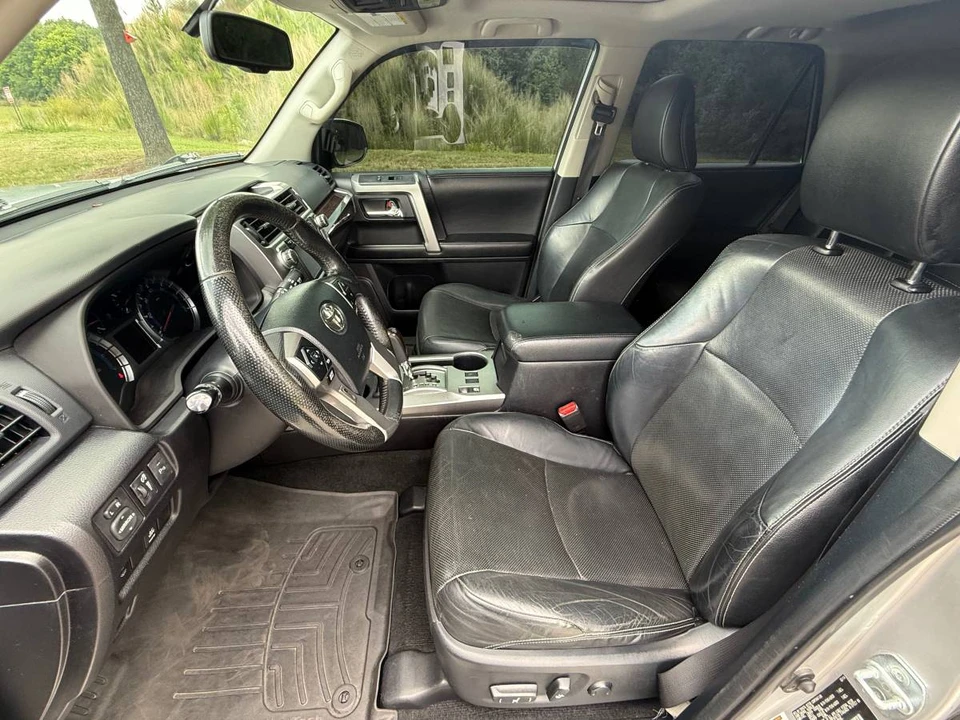 2014 Toyota 4Runner 5th Gen - Image 7 of 13