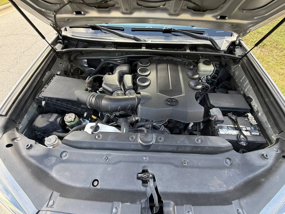 2014 Toyota 4Runner 5th Gen - Image 15 of 15