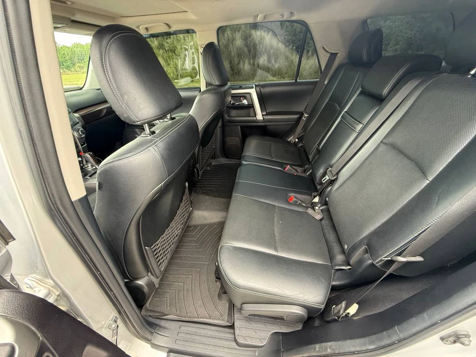 2014 Toyota 4Runner 5th Gen - Image 8 of 13