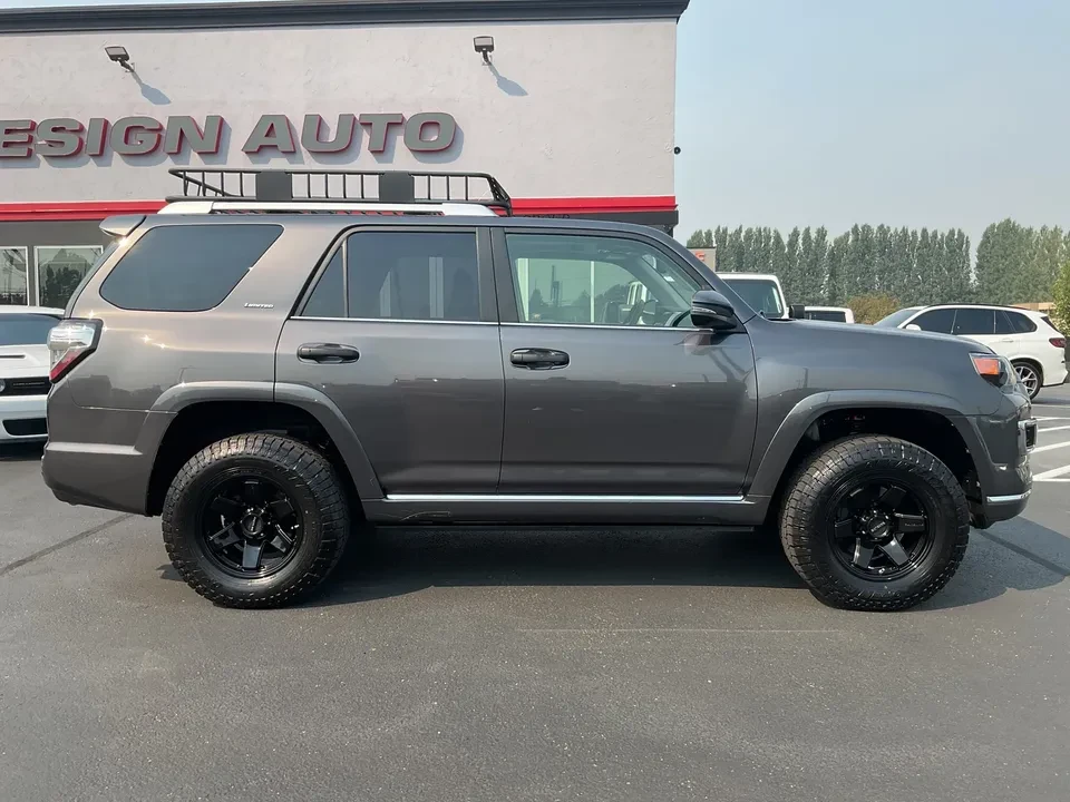 2014 Toyota 4Runner 5th Gen - Image 6 of 20