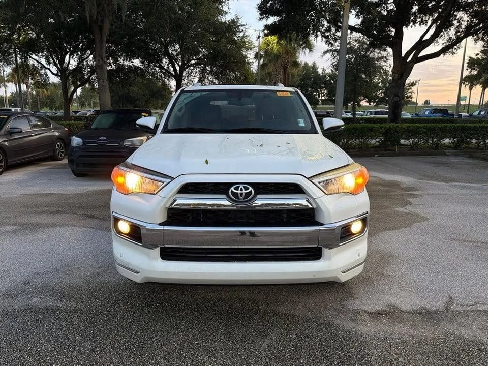 2014 Toyota 4Runner 5th Gen - Image 5 of 9