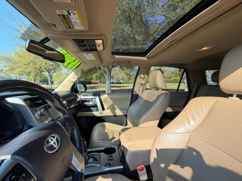 2014 Toyota 4Runner 5th Gen - Image 10 of 31