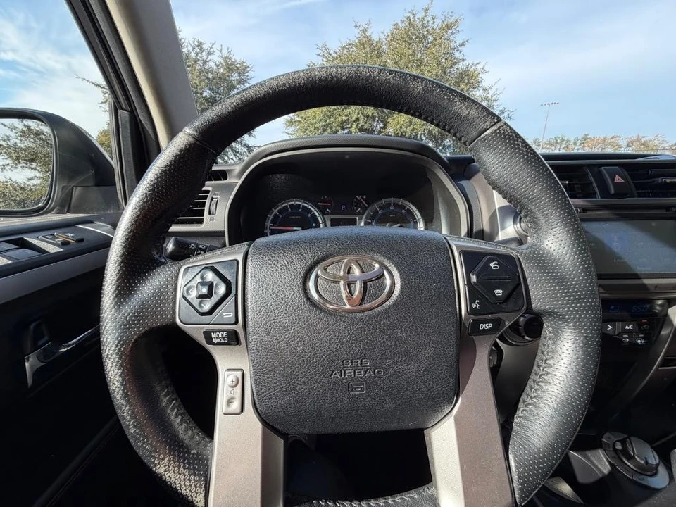 2014 Toyota 4Runner 5th Gen - Image 15 of 21