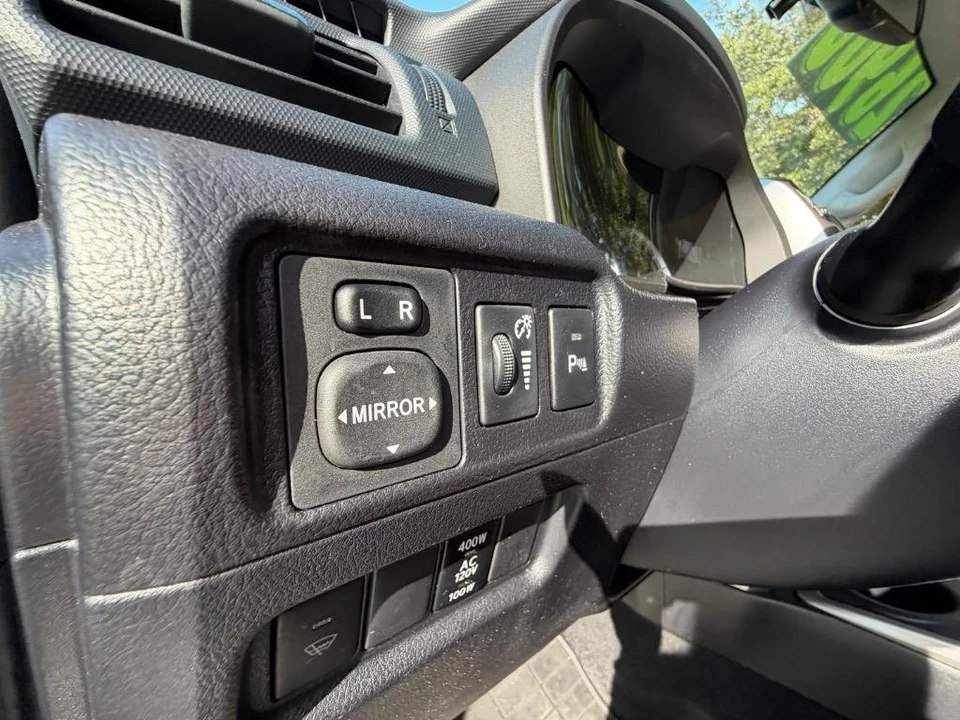 2014 Toyota 4Runner 5th Gen - Image 10 of 21
