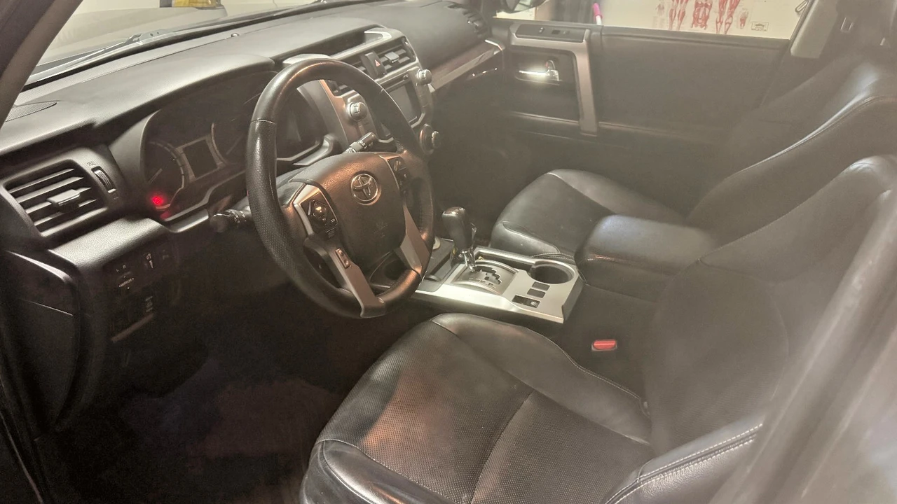 2014 Toyota 4Runner 5th Gen - Image 9 of 21
