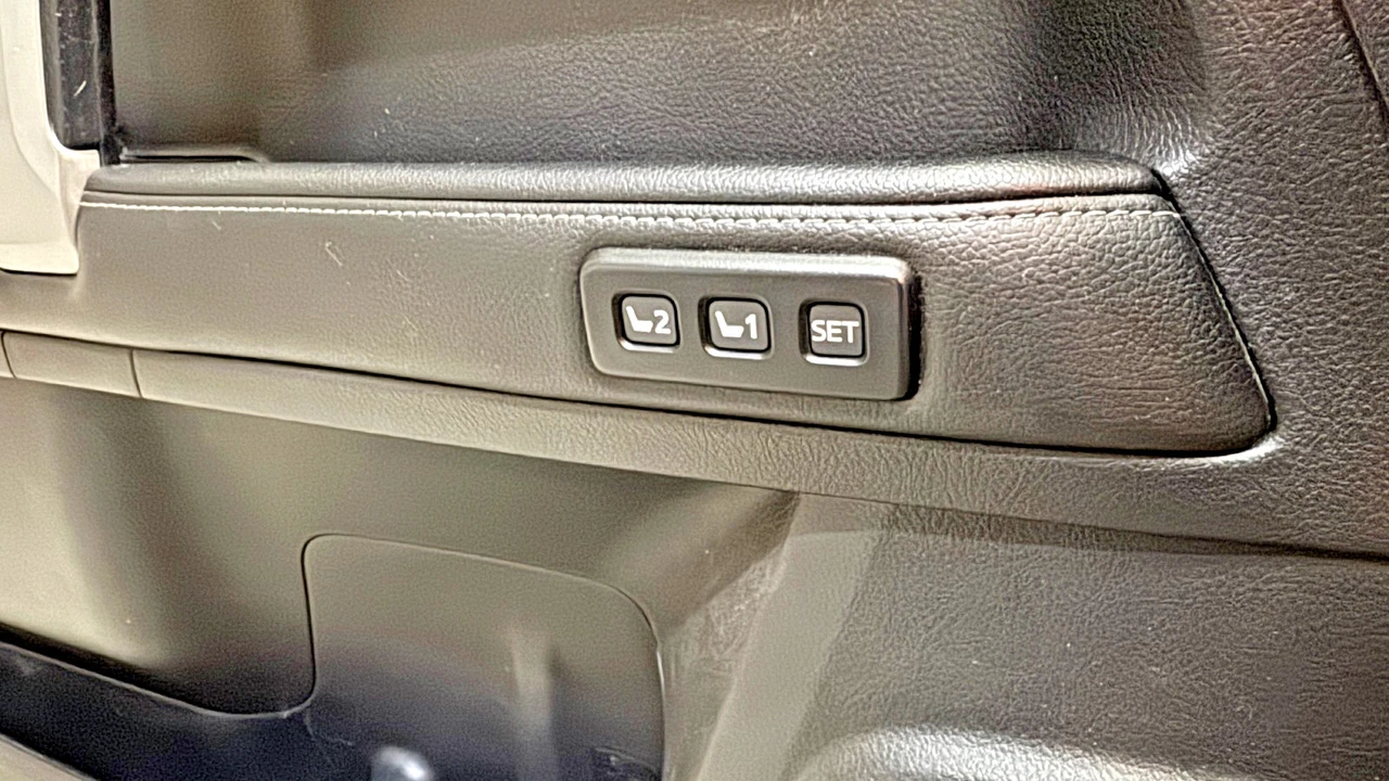 2014 Toyota 4Runner 5th Gen - Image 20 of 21
