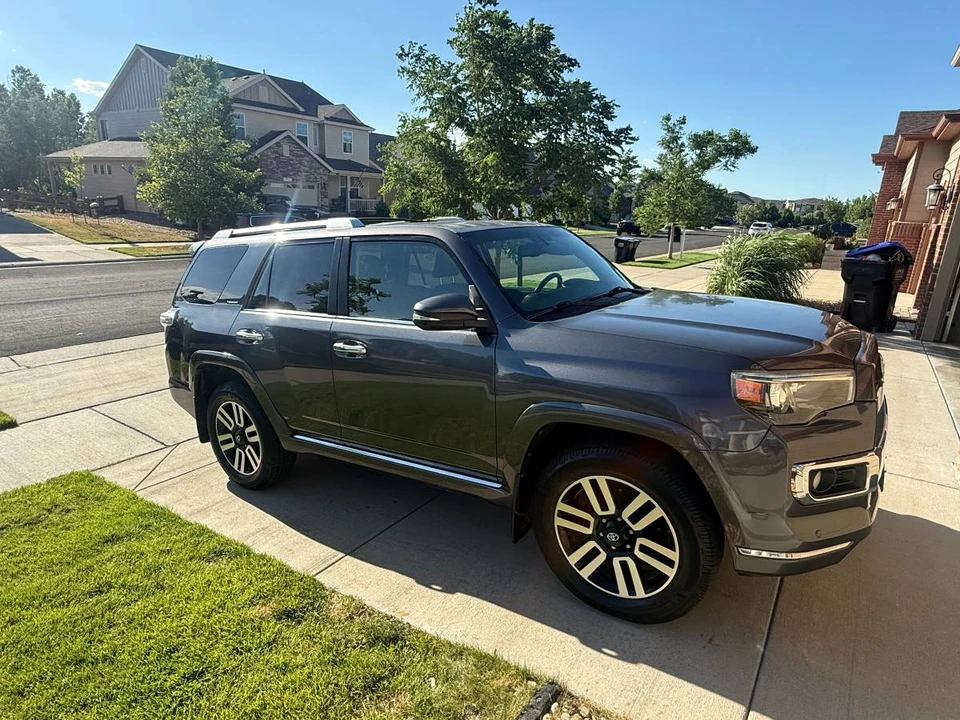 2014 Toyota 4Runner 5th Gen - Image 3 of 14